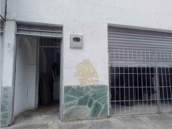 Bodega en venta en Valle Del Lili, Cali, 350 m² · foto 2 de 10