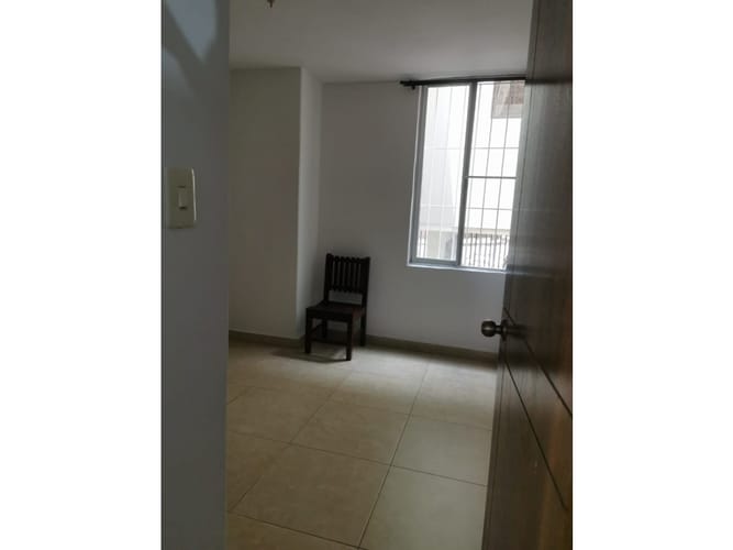 Apartamento de 3 alcobas en venta en Santa Monica, Cali, 72 m² · foto 4 de 24