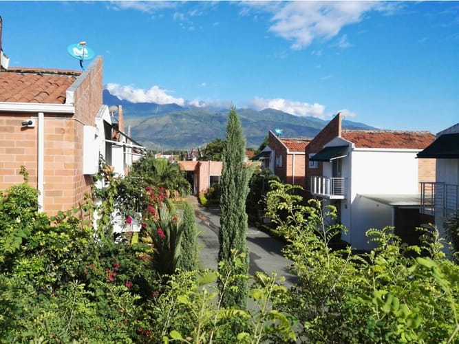 Casa de 3 alcobas en venta en Alfaguara, Jamundí, 180 m² · foto 2 de 24