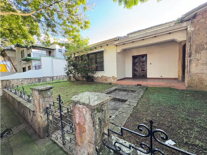 Casa de 9 alcobas en venta en San Vicente, Cali, 850 m² · foto 5 de 20