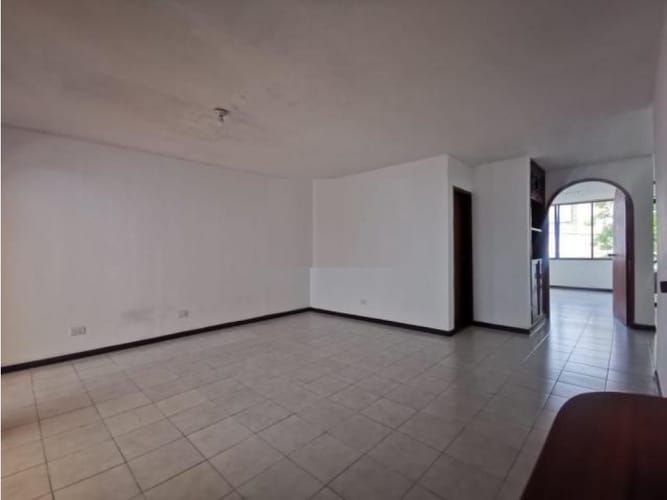 Edificio en venta en Tequendama, Cali, 644 m² · foto 11 de 11