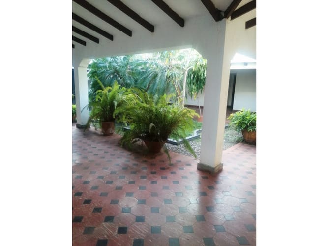 Casa de 9 alcobas en venta en San Vicente, Cali, 850 m² · foto 16 de 20