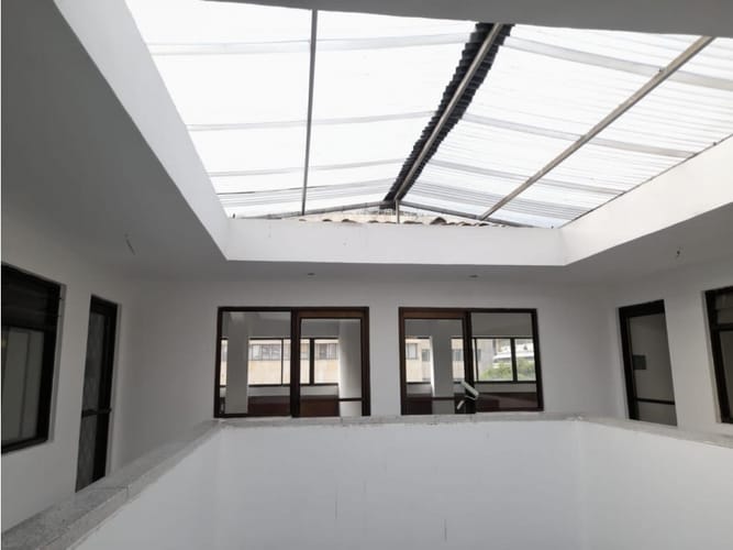 Edificio en venta en Santa Teresita, Cali, 1210 m² · foto 8 de 24