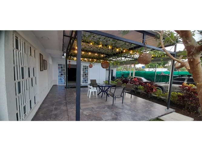 Casa de 5 alcobas en venta en Rozo, Palmira, 800 m² · foto 18 de 24