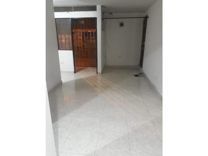 Edificio en venta en Alameda, Cali, 240 m² · foto 10 de 24