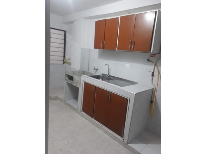 Edificio en venta en Alameda, Cali, 240 m² · foto 15 de 24