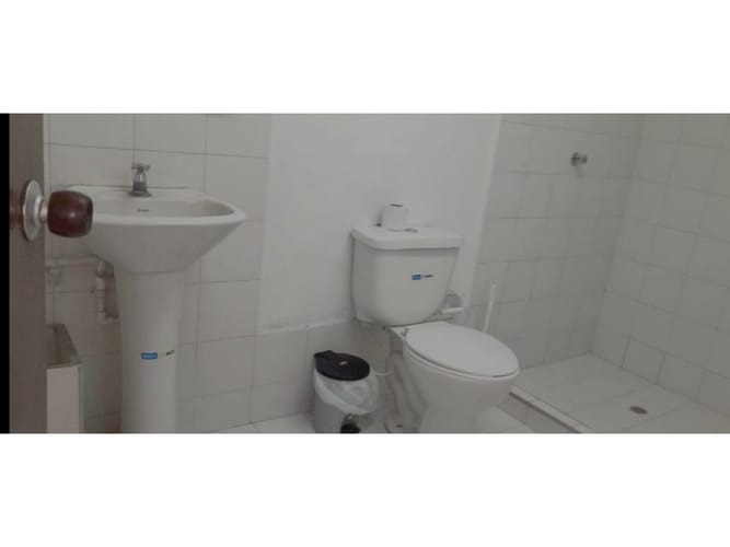 Bodega en arriendo en Obrero, Cali, 500 m² · foto 5 de 13