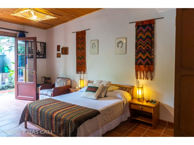 Casa de 6 alcobas en venta en Prados Del Norte, Cali, 369 m² · foto 5 de 12