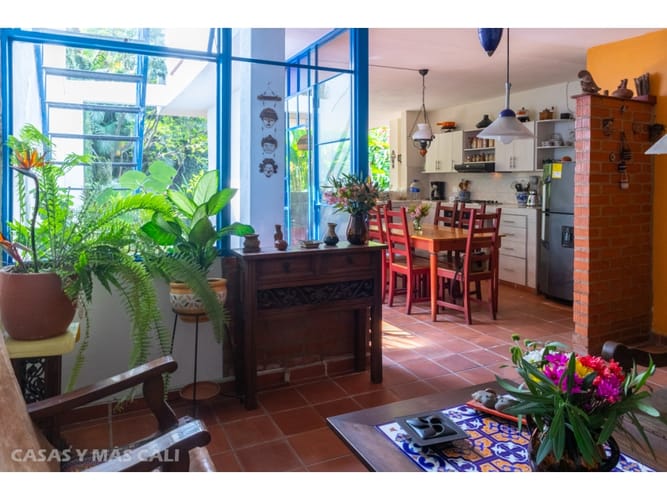 Casa de 6 alcobas en venta en Prados Del Norte, Cali, 369 m² · foto 7 de 12
