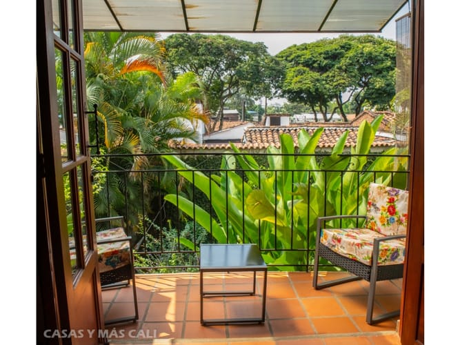 Casa de 6 alcobas en venta en Prados Del Norte, Cali, 369 m² · foto 8 de 12