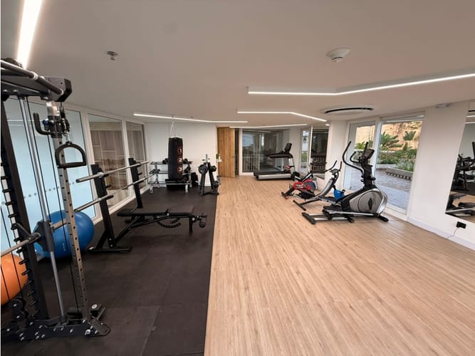 Apartamento de 3 alcobas en venta en Santa Monica, Cali, 180 m² · foto 16 de 24