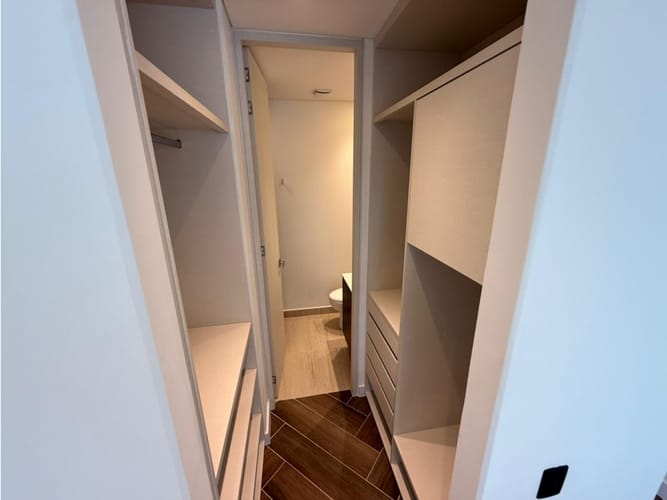 Apartamento de 3 alcobas en venta en Santa Monica, Cali, 180 m² · foto 24 de 24