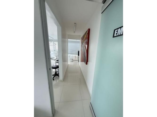 Oficina en venta en Santa Monica, Cali, 51 m² · foto 10 de 11
