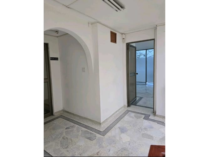 Edificio en venta en La Nueva Base, Cali, 320 m² · foto 11 de 11