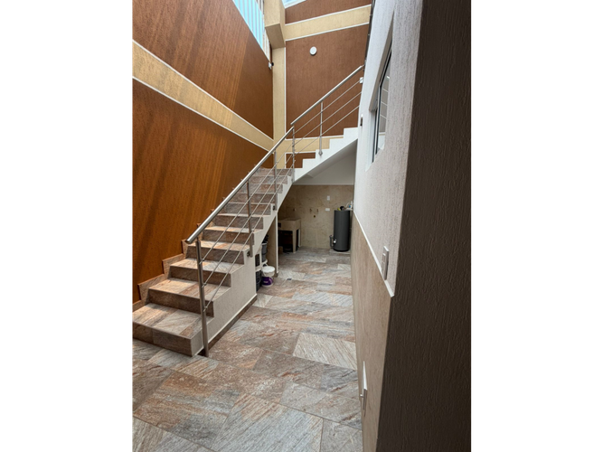 Edificio en venta en La Flora, Cali, 620 m² · foto 4 de 12
