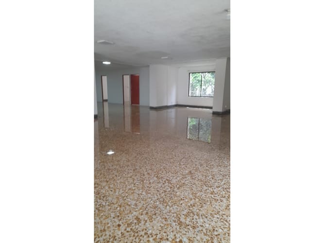 Local en venta en Olimpico, Cali, 200 m² · foto 6 de 12