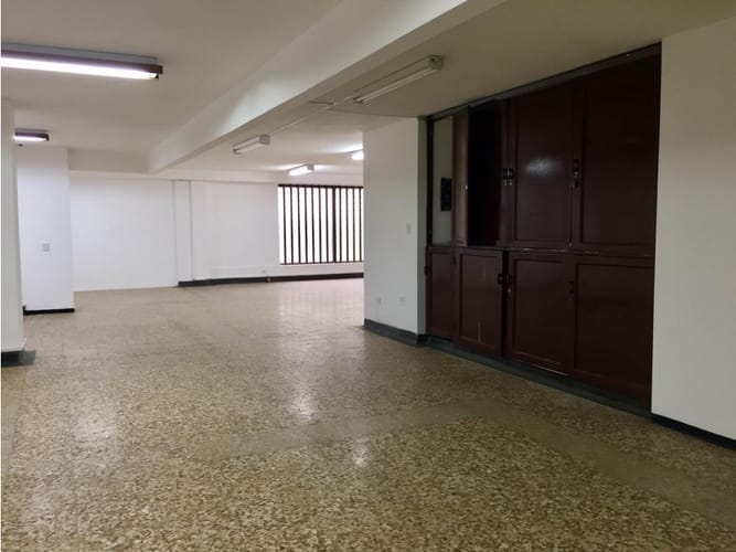 Local en venta en Olimpico, Cali, 200 m² · foto 8 de 12