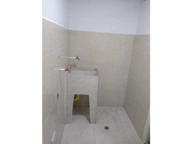 Edificio en venta en Aranjuez, Cali, 1200 m² · foto 6 de 24
