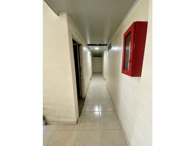Edificio en venta en Aranjuez, Cali, 1200 m² · foto 11 de 24