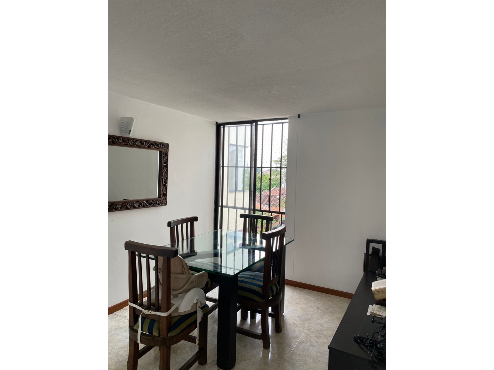 Apartamento en venta en La Hacienda, Cali · foto 4 de 13