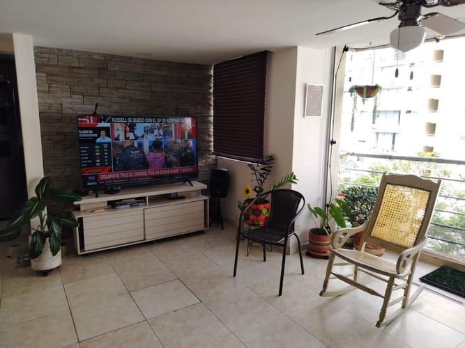 Apartamento de 3 alcobas en venta en Altoviento Ii Etapa, Bucaramanga, 71 m² · foto 5 de 13