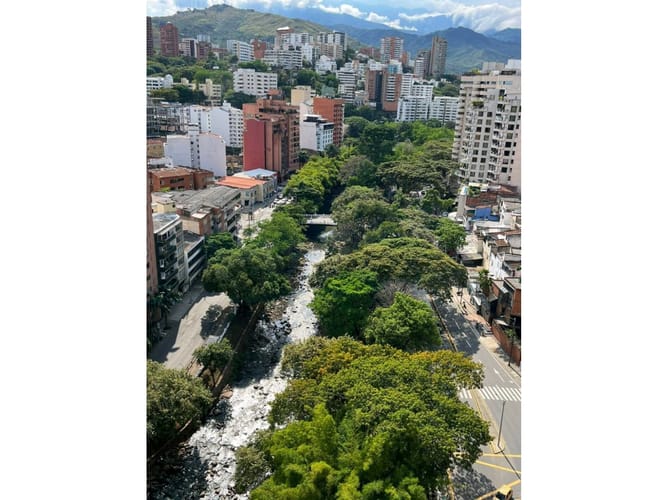 Apartamento de 3 alcobas en venta en Normandia, Cali, 248 m² · foto 7 de 18