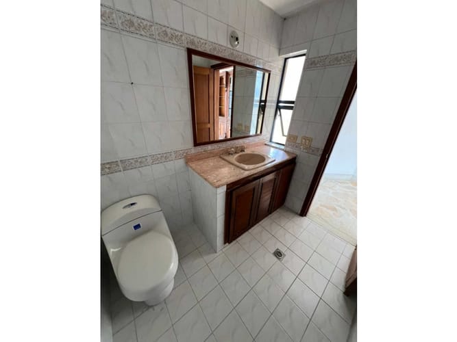 Apartamento de 3 alcobas en venta en Normandia, Cali, 248 m² · foto 14 de 18