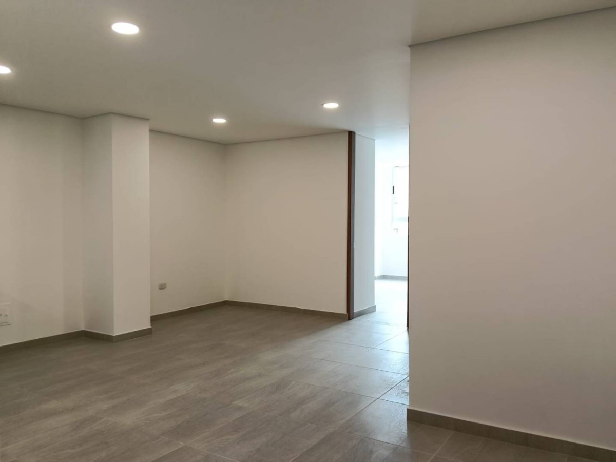 Apartamento en venta en Ingles, Bogotá · foto 2 de 19