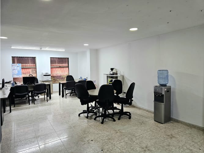 Oficina en arriendo en Centro, Santa Marta, 48 m² · foto 2 de 8