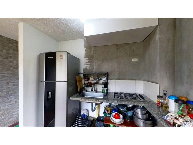 Apartamento de 3 alcobas en venta en Uaecd 007, Soacha, 47 m² · foto 2 de 22