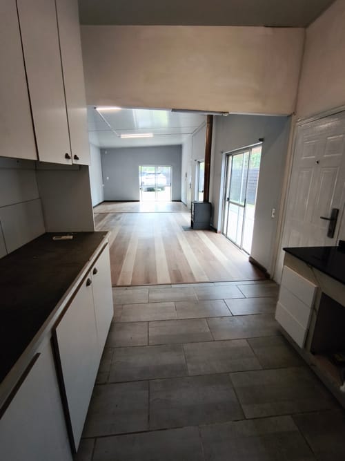 EXCELENTE A 3 DE PLAYA ZONA RESIDENCIAL AMPLIA CON JARDIN  PARRILLERO SUPER LUMINOSA · Foto 6