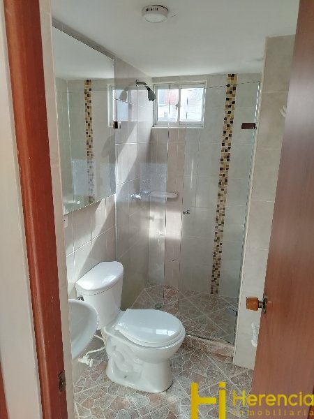 Apartamento en arriendo en Laureles, Medellín · foto 11 de 24