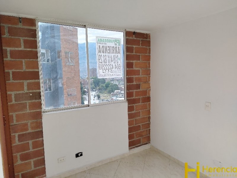 Apartamento en arriendo en Laureles, Medellín · foto 15 de 24