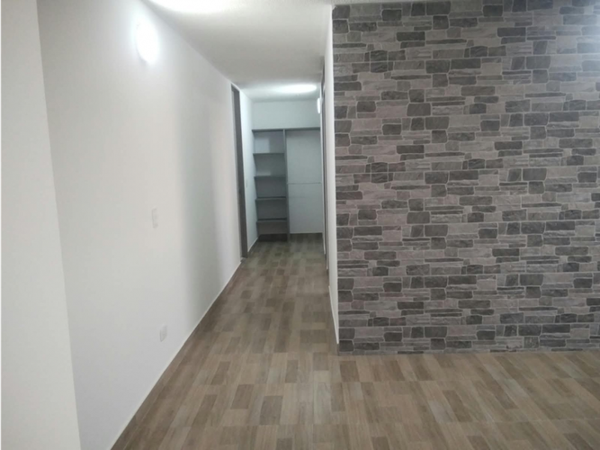 Apartamento de 2 alcobas en venta en Fontibon, Bogotá, 41 m² · foto 3 de 13
