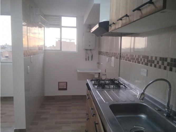 Apartamento de 2 alcobas en venta en Fontibon, Bogotá, 41 m² · foto 5 de 13