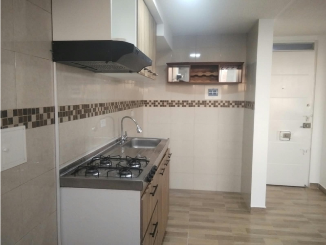 Apartamento de 2 alcobas en venta en Fontibon, Bogotá, 41 m² · foto 6 de 13