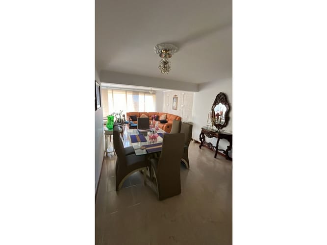 Apartamento de 3 alcobas en venta en La Castellana, Medellín, 125 m² · foto 4 de 18
