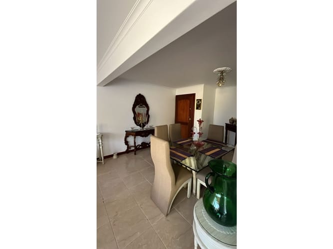 Apartamento de 3 alcobas en venta en La Castellana, Medellín, 125 m² · foto 7 de 18
