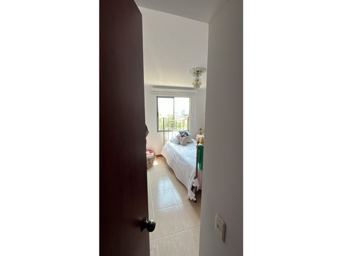 Apartamento de 3 alcobas en venta en La Castellana, Medellín, 125 m² · foto 9 de 18