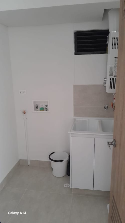 Apartamento de 3 alcobas en arriendo en El Gaco, Bogotá, 78 m² · foto 3 de 17