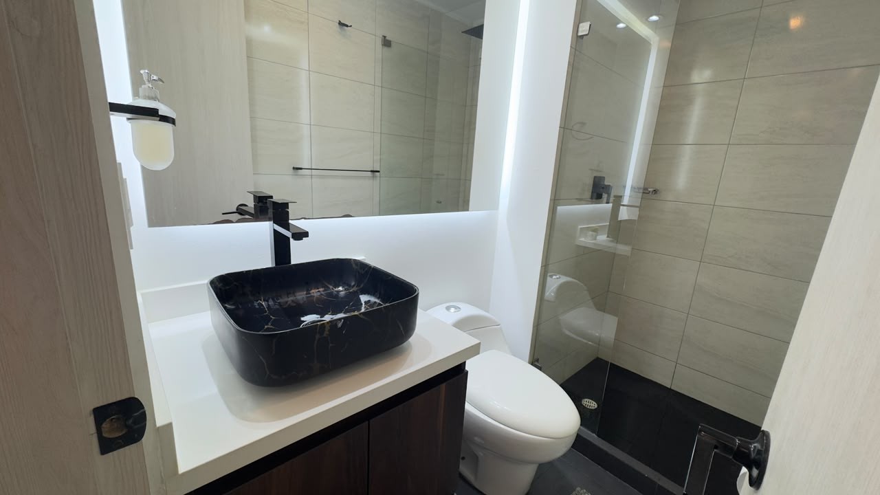 Apartamento en venta en Cedritos, Bogotá · foto 11 de 23