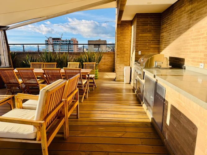 Apartamento de 2 alcobas en venta en Santa Barbara, Bogotá, 99 m² · foto 15 de 16