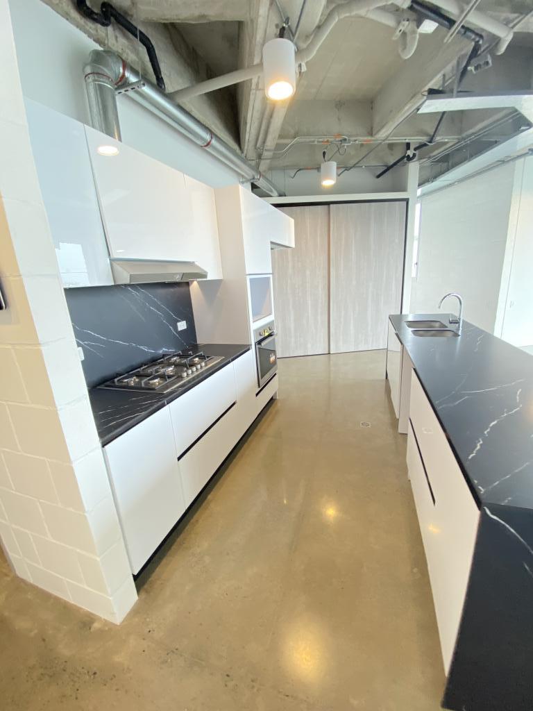 Apartamento en venta en La Arboleda, Cali · foto 3 de 24