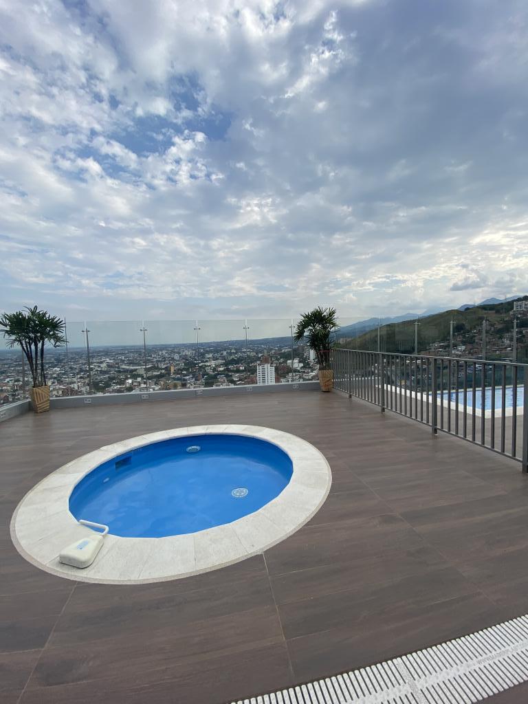Apartamento en venta en La Arboleda, Cali · foto 22 de 24
