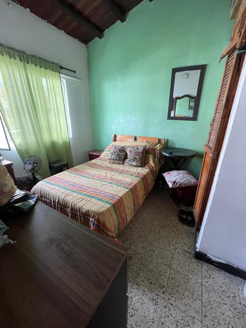 Casa de 8 alcobas en venta en Centro, Piedecuesta, 221 m² · foto 15 de 23