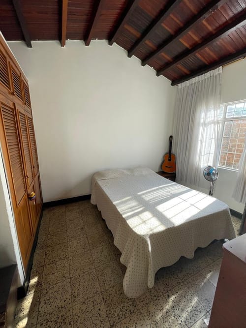 Casa de 8 alcobas en venta en Centro, Piedecuesta, 221 m² · foto 19 de 23