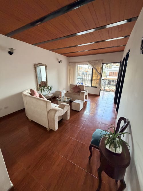 Casa de 7 alcobas en venta en El Jardin, Cali, 230 m² · foto 15 de 21