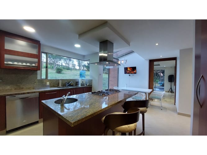 Casa de 6 alcobas en venta en San Gabriel, Sopó, 558 m² · foto 9 de 24