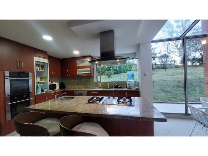 Casa de 6 alcobas en venta en San Gabriel, Sopó, 558 m² · foto 10 de 24