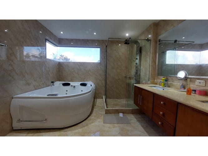 Casa de 6 alcobas en venta en San Gabriel, Sopó, 558 m² · foto 15 de 24